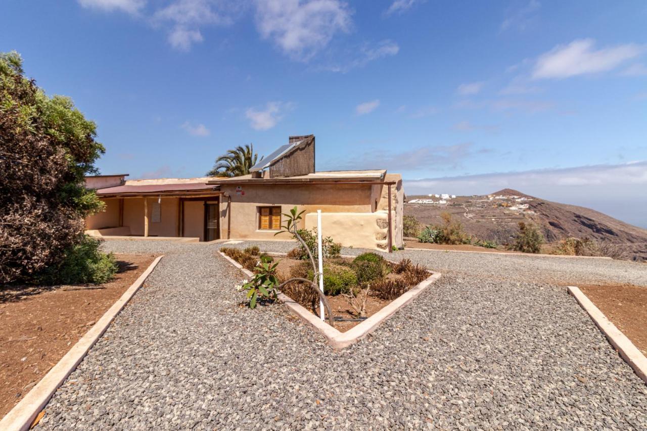 Flatguest Charming House + Pool + Terrace + Views Villa Santa Maria de Guia de Gran Canaria Eksteriør billede