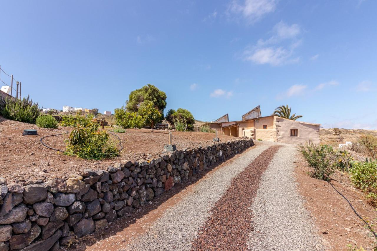 Flatguest Charming House + Pool + Terrace + Views Villa Santa Maria de Guia de Gran Canaria Eksteriør billede